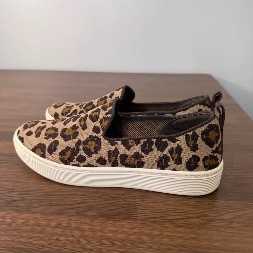 Sofft Somers Slip-On Knit‎ Sneakers Leopard Print Sz 10
